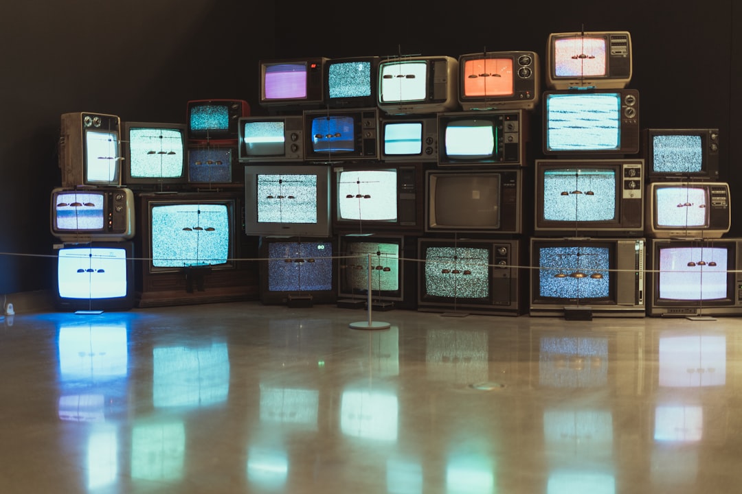Connected TV programmatique : décryptage des métriques avancées qui transforment votre mesure de performance