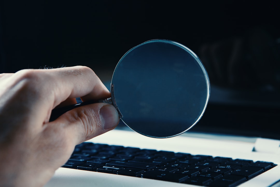 Ad Fraud et Brand Safety : détecter et bloquer les 23% de trafic frauduleux qui menacent vos budgets